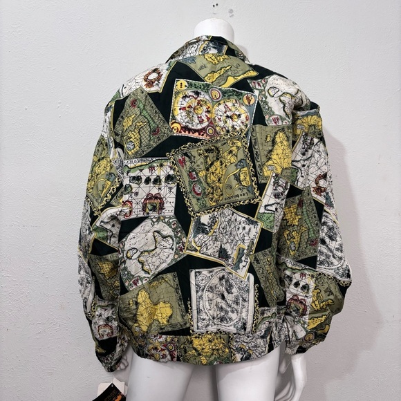 Vintage 100% Silk 80s Geography
Map Windbreaker Sz (L) - Picture 5 of 8